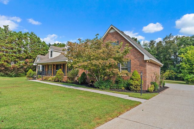 404 Southwinds Dr, Hermitage, TN 37076