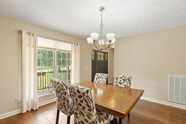 404 Southwinds Dr, Hermitage, TN 37076