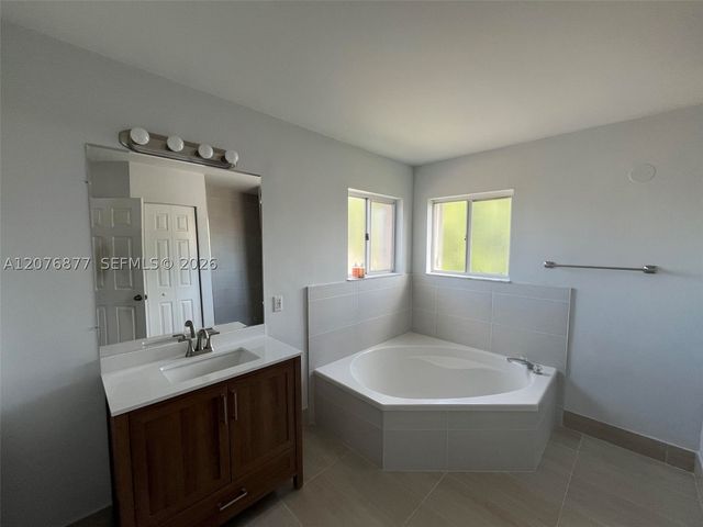 14041 SW 155th Ct, Miami, FL 33196