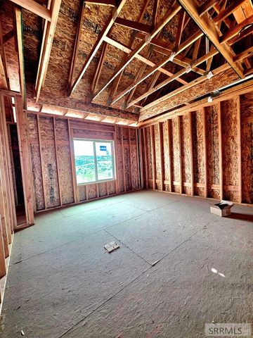 3083 Lancer Ave, Ammon, ID 83406