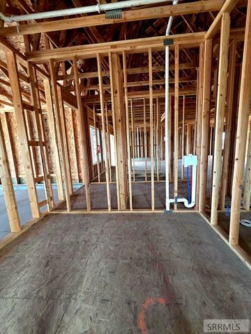 3083 Lancer Ave, Ammon, ID 83406