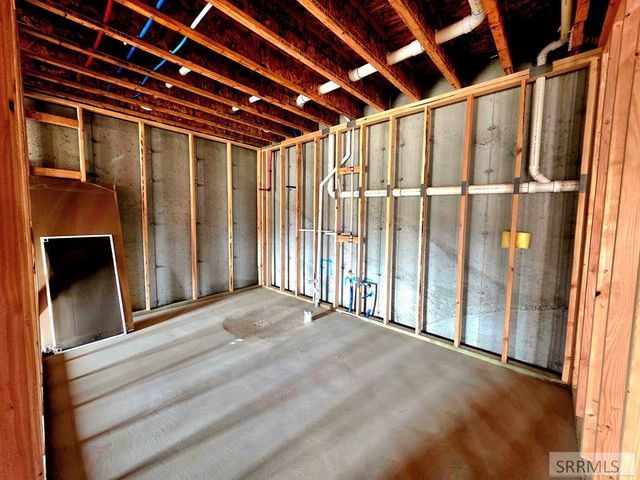 3083 Lancer Ave, Ammon, ID 83406