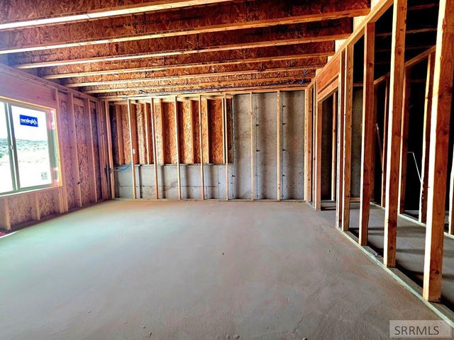 3083 Lancer Ave, Ammon, ID 83406