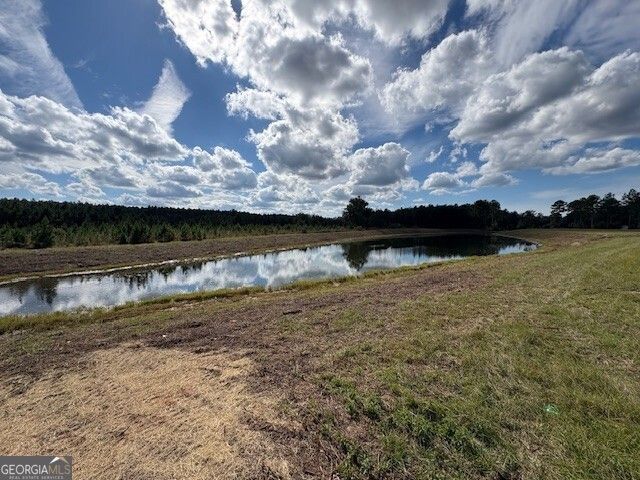 386 Shoreline Drive, Kingsland, GA 31548