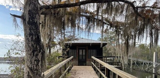 386 Shoreline Drive, Kingsland, GA 31548
