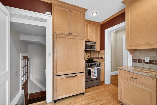 2840 44th Avenue S, Minneapolis, MN 55406