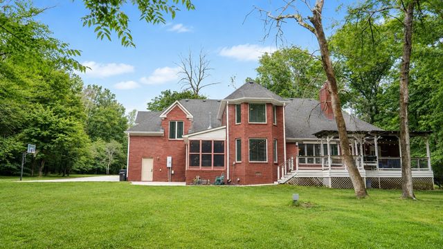 3061 Palomino Pl, Hermitage, TN 37076