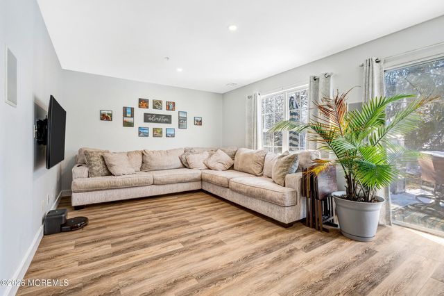 2802 Greenspire Court, Toms River, NJ 08755