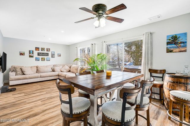 2802 Greenspire Court, Toms River, NJ 08755