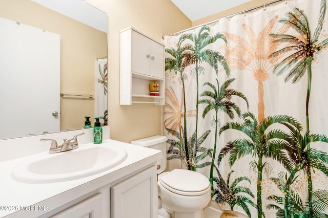 2802 Greenspire Court, Toms River, NJ 08755