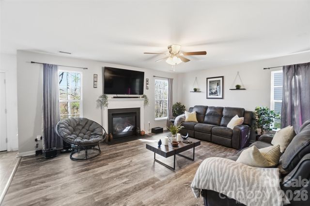 111 Austin Run Court, Kannapolis, NC 28083