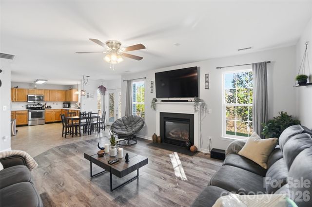 111 Austin Run Court, Kannapolis, NC 28083