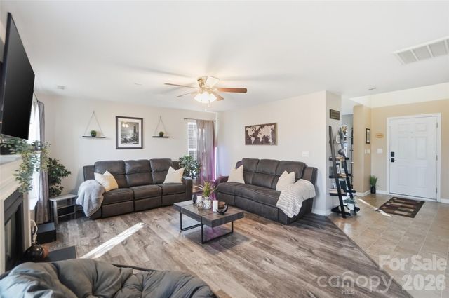 111 Austin Run Court, Kannapolis, NC 28083