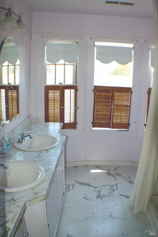 518 Galland St, Petaluma, CA 94952