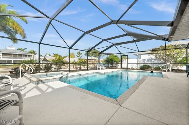 3462 Pinetree DR, Other, FL 33956