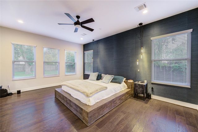 1709 Ebony Lane, Houston, TX 77018