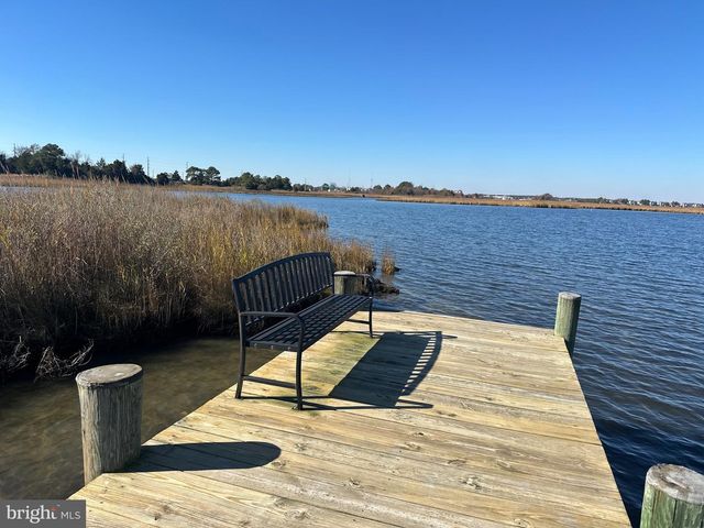 112 BAYVIEW, Grasonville, MD 21638