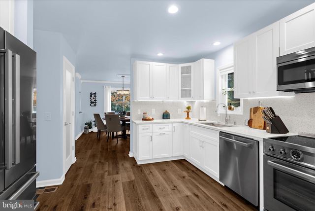 112 BAYVIEW, Grasonville, MD 21638