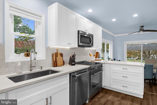 112 BAYVIEW, Grasonville, MD 21638