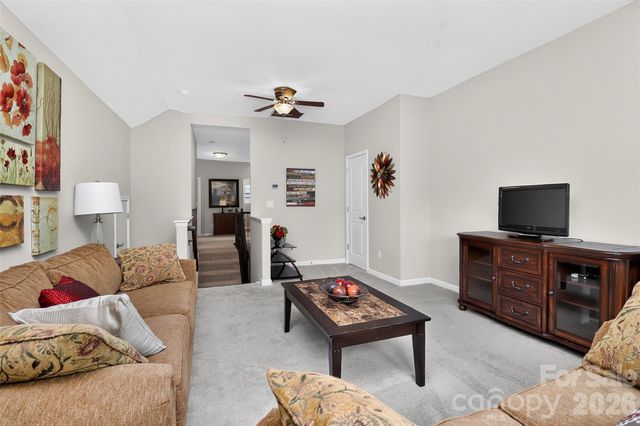 5409 Poplar Knoll Drive, Matthews, NC 28105