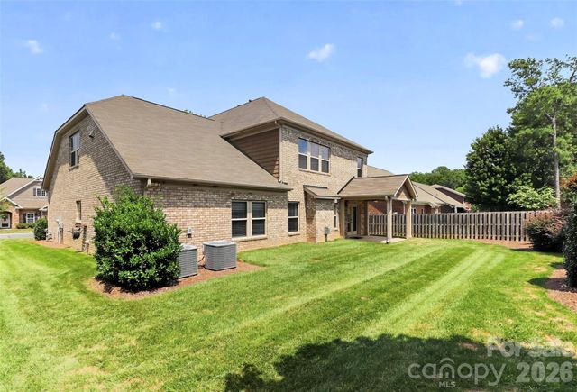 5409 Poplar Knoll Drive, Matthews, NC 28105