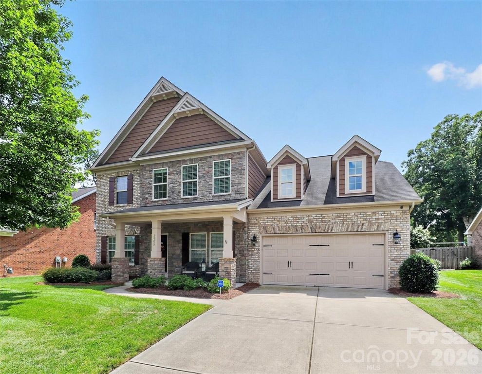5409 Poplar Knoll Drive, Matthews, NC 28105
