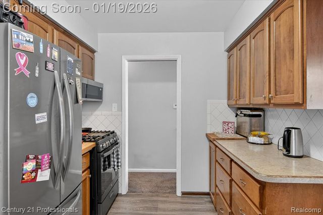 13651 Castle Street, Southgate, MI 48195