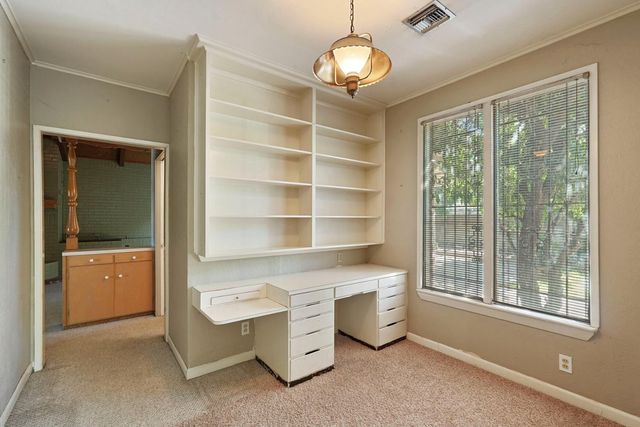 3805 Bonnie Ln, Stockton, CA 95204