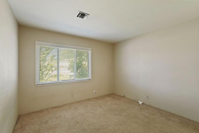 3805 Bonnie Ln, Stockton, CA 95204