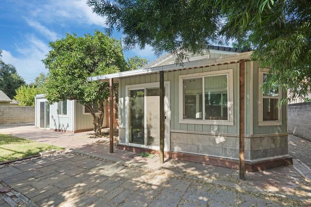 3805 Bonnie Ln, Stockton, CA 95204