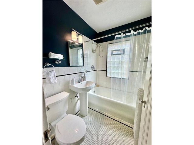 4816 Washburn Avenue S, Minneapolis, MN 55410