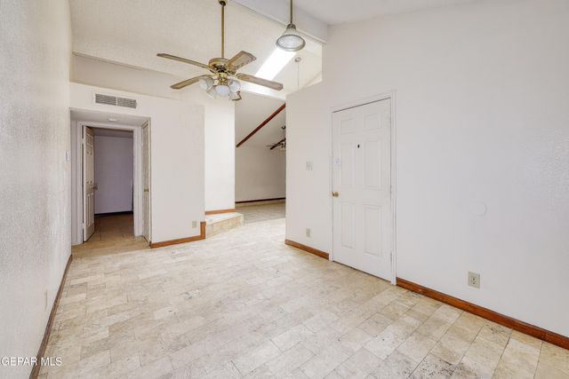 10125 RACOON Drive, El Paso, TX 79924