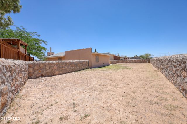 10125 RACOON Drive, El Paso, TX 79924