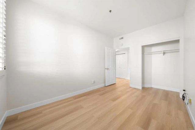 680 CAMINO DE LA REINA 2112, San Diego, CA 92108