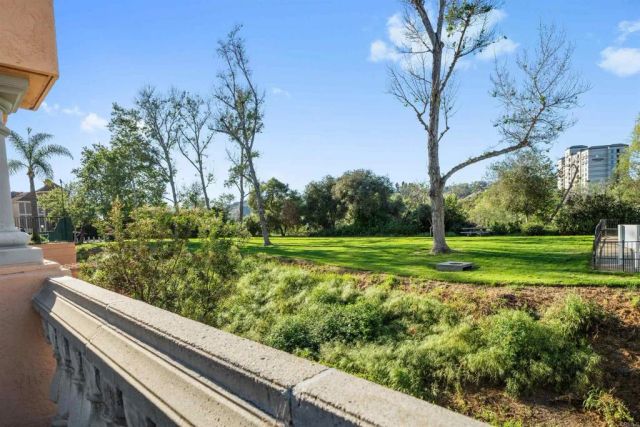 680 CAMINO DE LA REINA 2112, San Diego, CA 92108