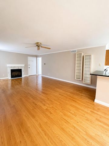 10613 Braes Bend Drive 10613C, Houston, TX 77071