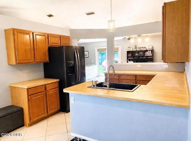 561 Astoria Drive, Deland, FL 32724