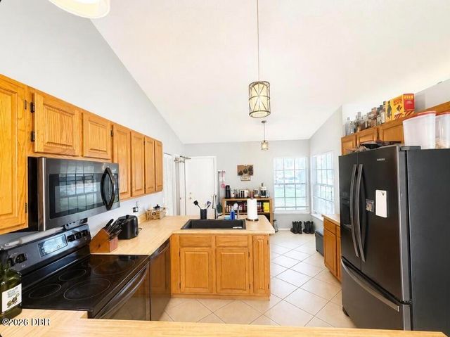 561 Astoria Drive, Deland, FL 32724