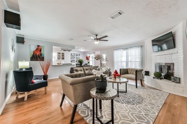 3205 Brookhurst Lane, Deer Park, TX 77536