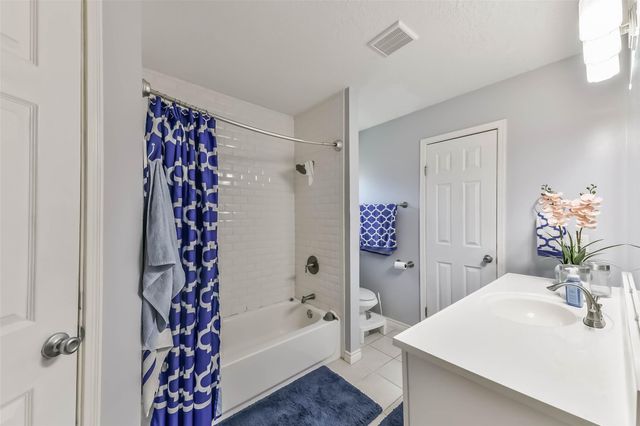 3205 Brookhurst Lane, Deer Park, TX 77536