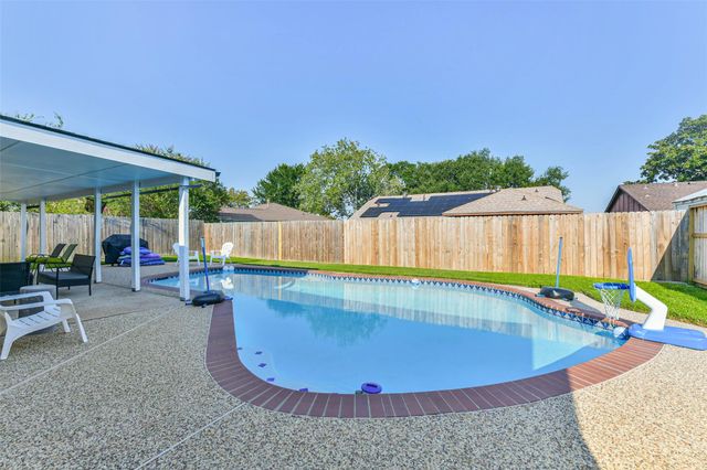 3205 Brookhurst Lane, Deer Park, TX 77536