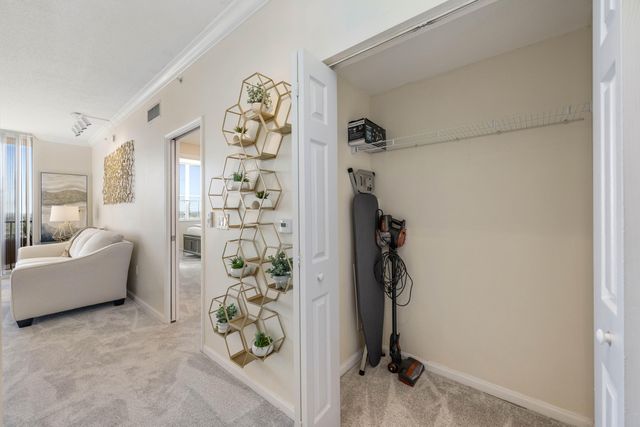 651 Okeechobee Boulevard 1107, West Palm Beach, FL 33401