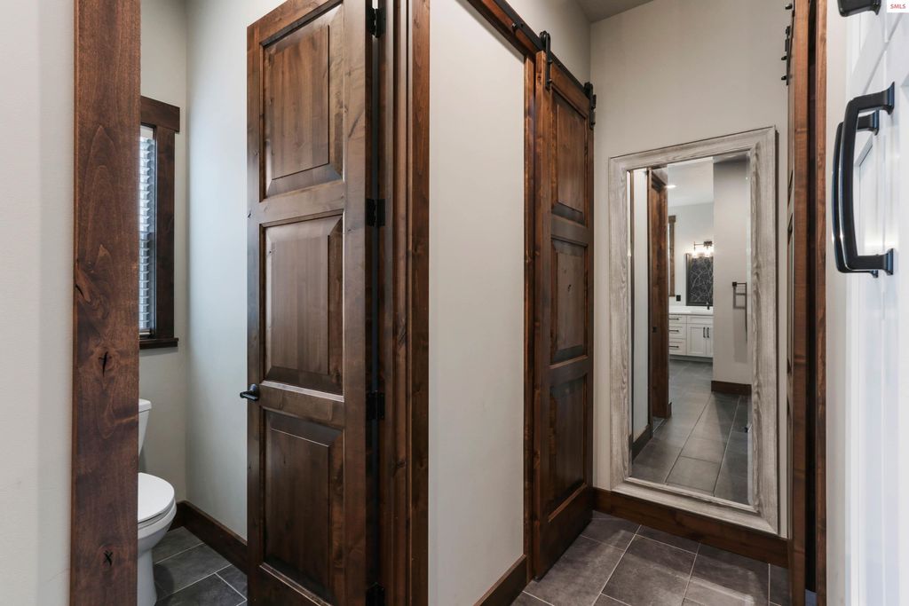 399 Forest Knolls Drive, Sandpoint, ID 83864 photo 33