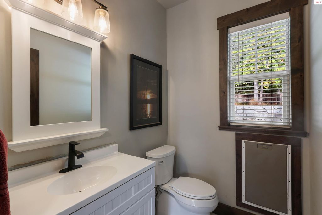 399 Forest Knolls Drive, Sandpoint, ID 83864 photo 58