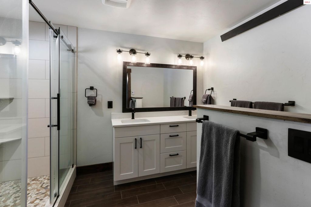 399 Forest Knolls Drive, Sandpoint, ID 83864 photo 69