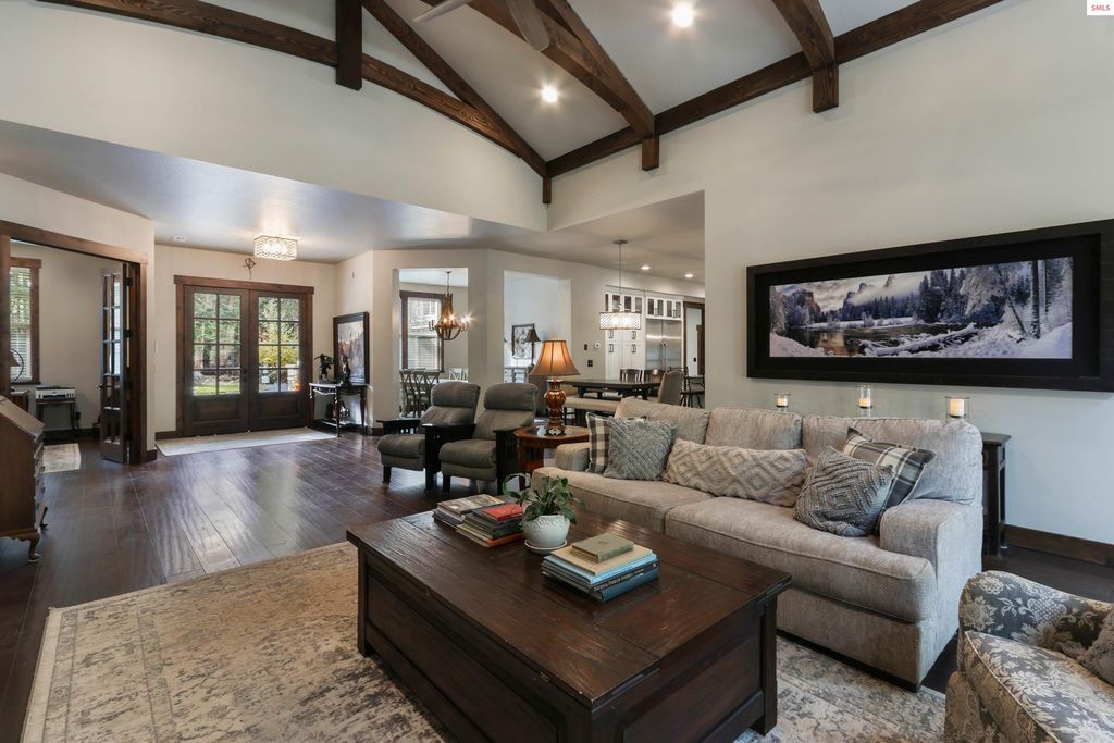 399 Forest Knolls Drive, Sandpoint, ID 83864 photo 8