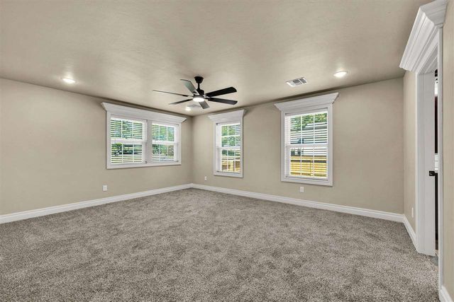 304 W Shields St, Fletcher, OK 73541