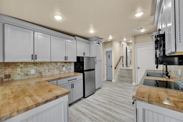 304 W Shields St, Fletcher, OK 73541