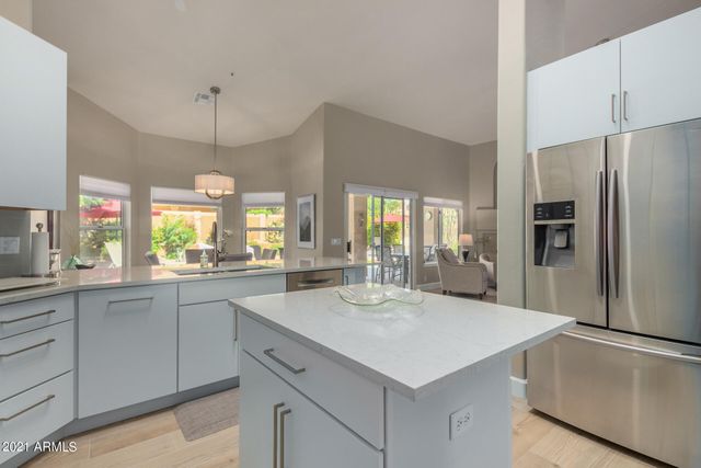 9386 E SOUTHWIND Lane, Scottsdale, AZ 85262