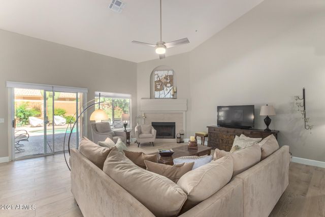 9386 E SOUTHWIND Lane, Scottsdale, AZ 85262